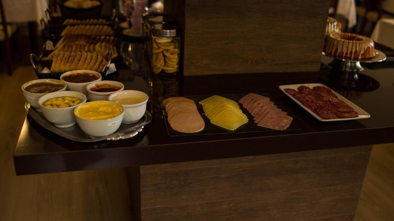 Hotel Fiorio Flores da Cunha Zewnętrze zdjęcie