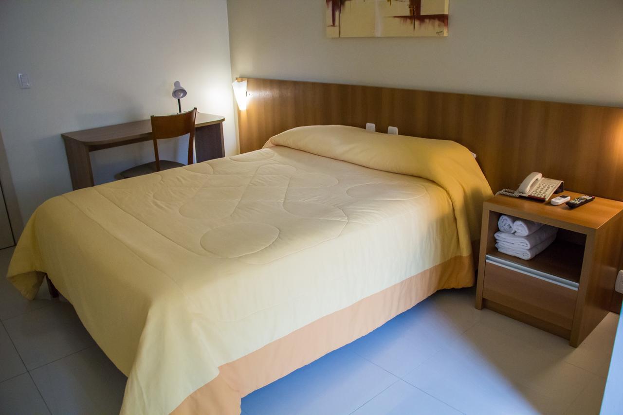 Hotel Fiorio Flores da Cunha Zewnętrze zdjęcie